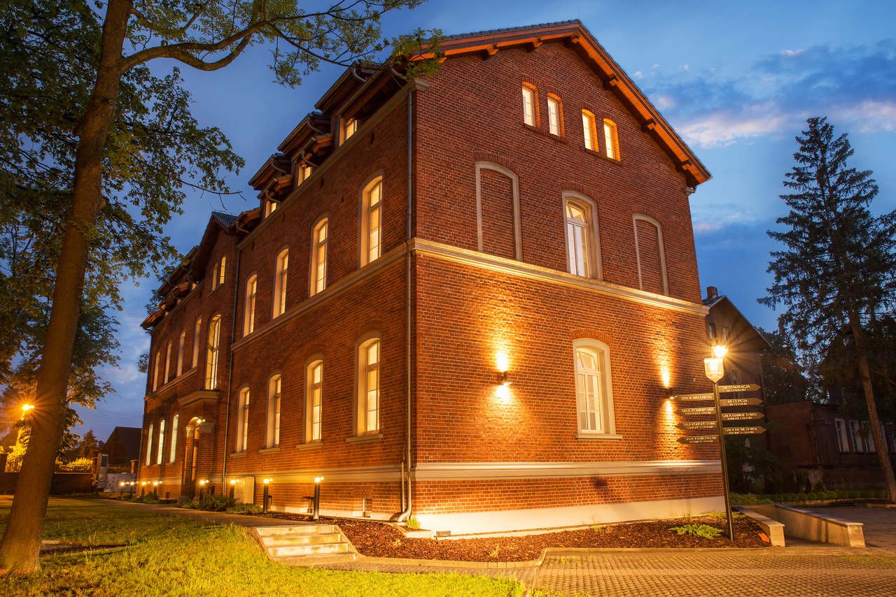 Hotel Hugo Business & Spa-官方
