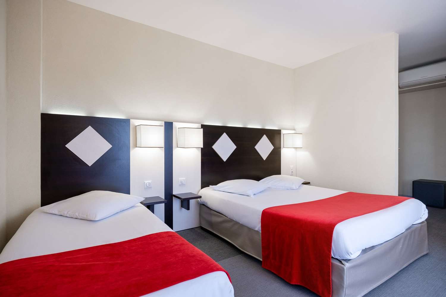 The Originals City Hotel Des Arenes Saintes-官方