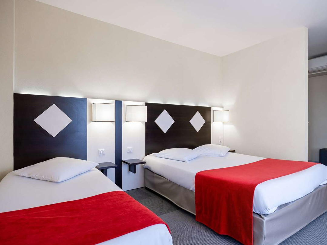 The Originals City Hotel Des Arenes Saintes主图