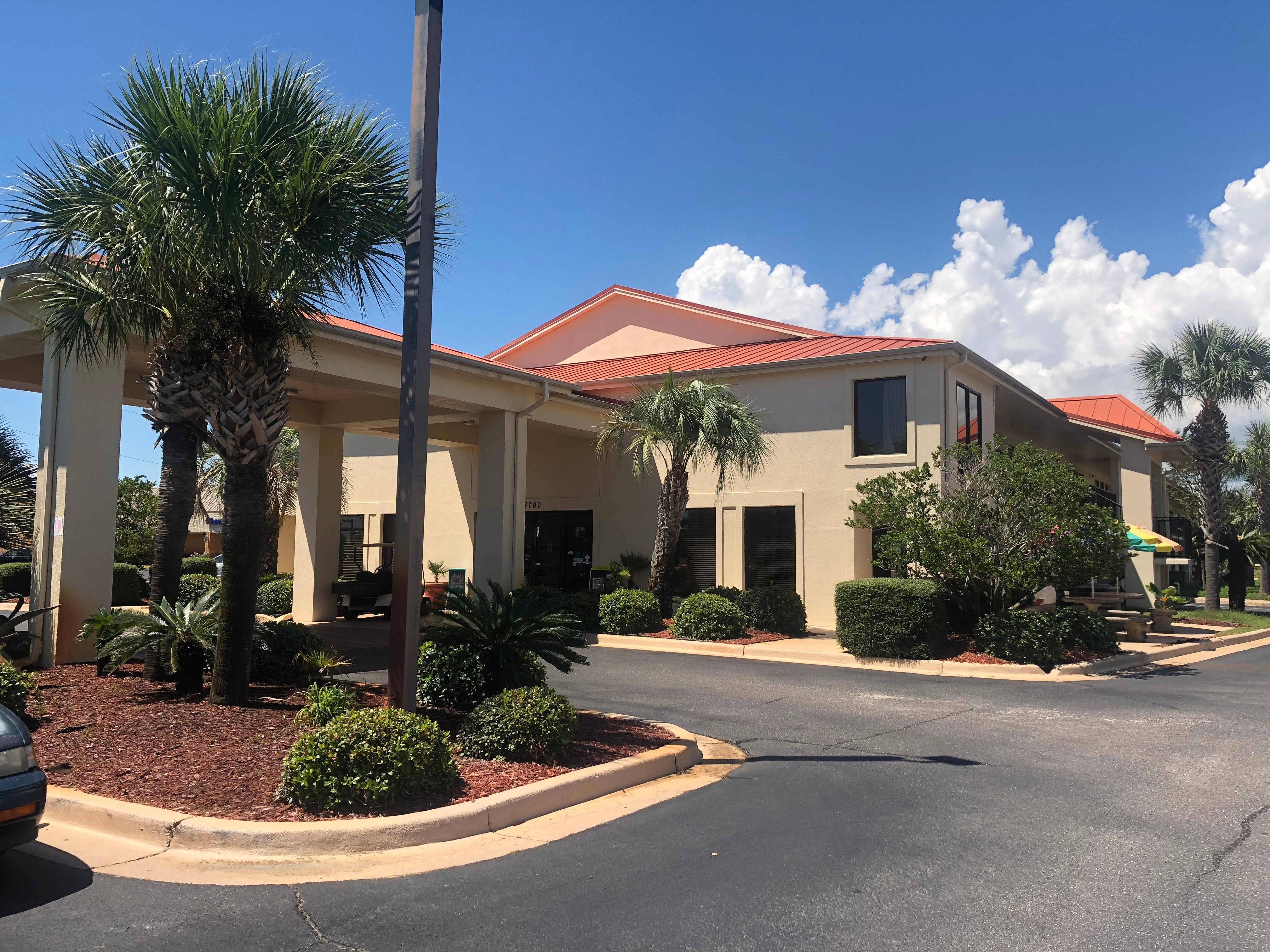 Days Inn & Suites By Wyndham Navarre Near Beaches/hurlburt-官方