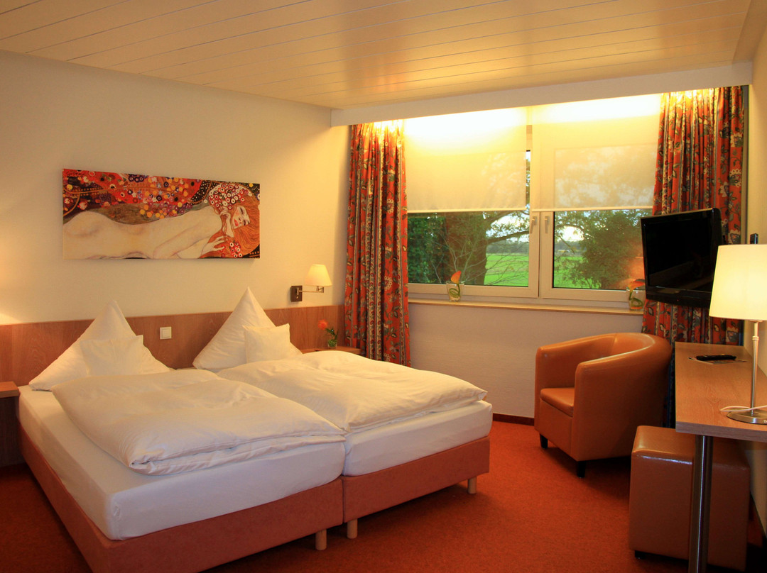 Ickhorst酒店住宿-Hotel am Springhorstsee