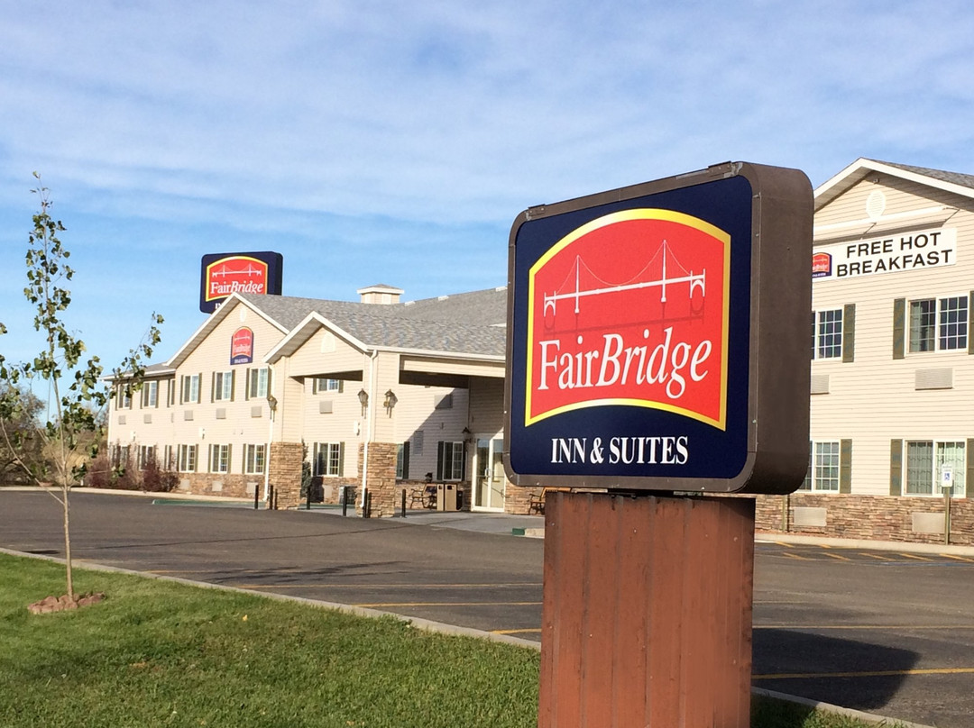 Angela酒店住宿-FairBridge Inn & Suites Miles City