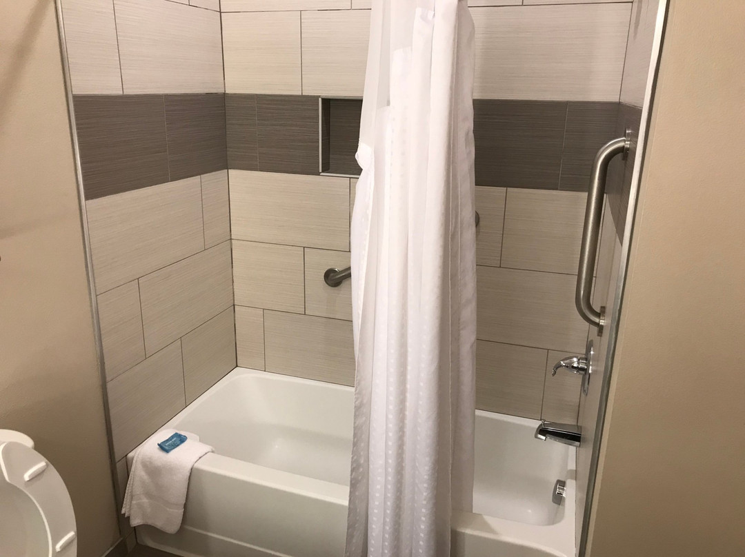 Holiday Inn Express & Suites Hot Springs By IHG