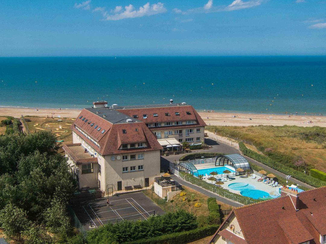 Merville-Franceville-Plage酒店住宿-Hôtel Club de la Plage