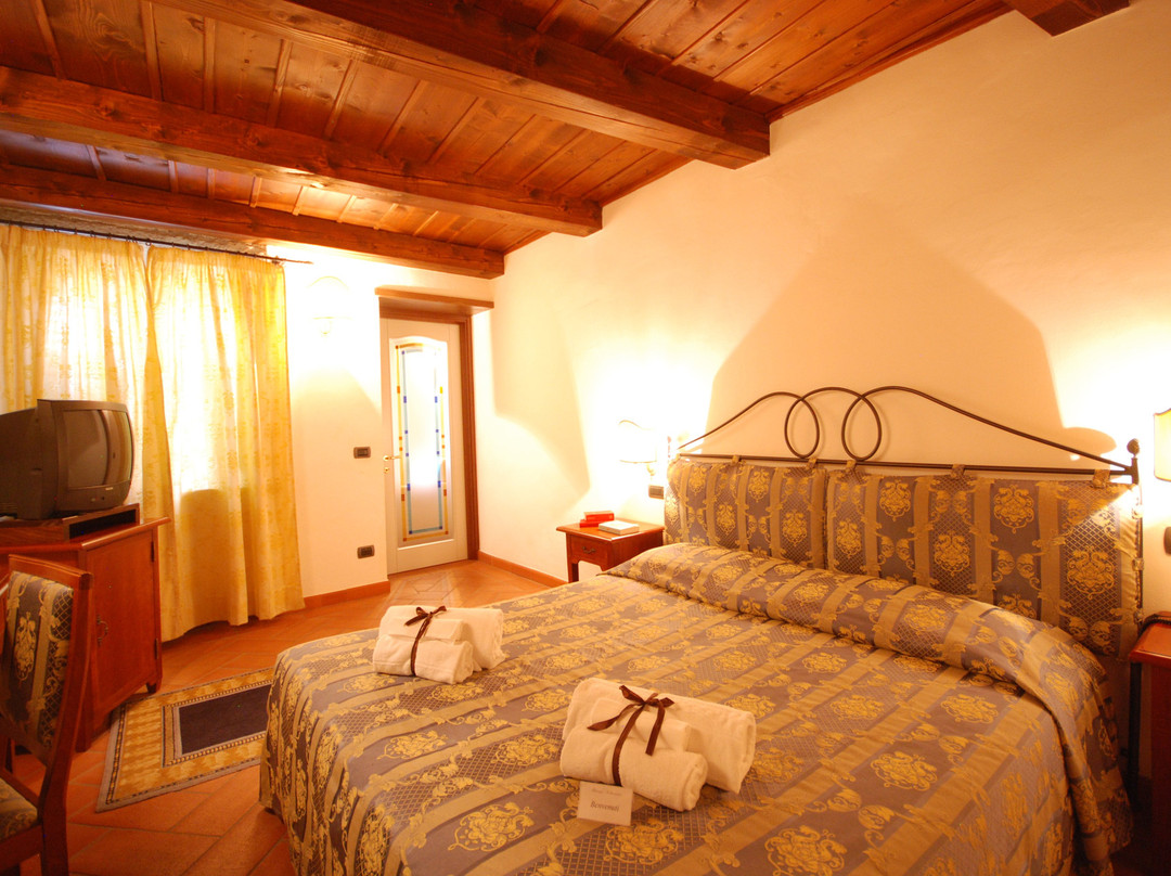 Gualdo酒店住宿-艾尔伯格法尔特罗娜酒店