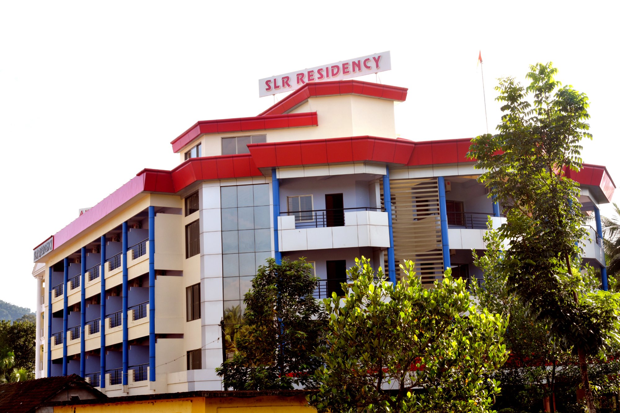 SLR Residency-官方
