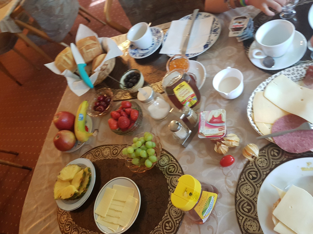 Viktoria Hotel