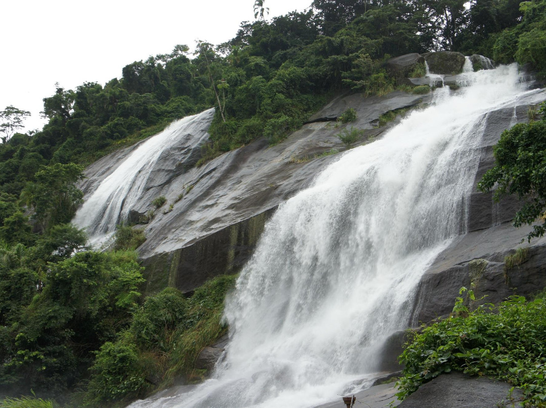 Agua Branca Waterfall景点图片