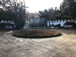 Friedhof israelitisch-默德林必去景点