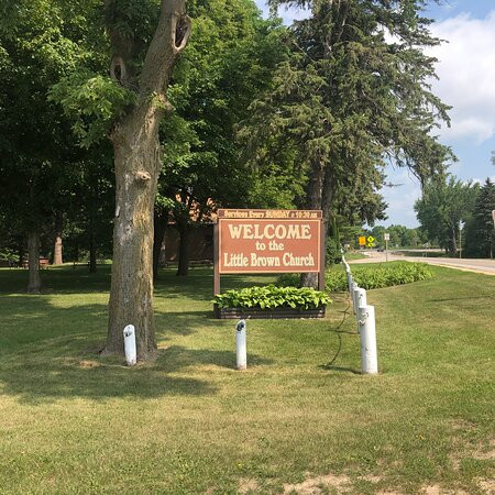 LIttle Brown Church in the Vale-Nashua必去景点