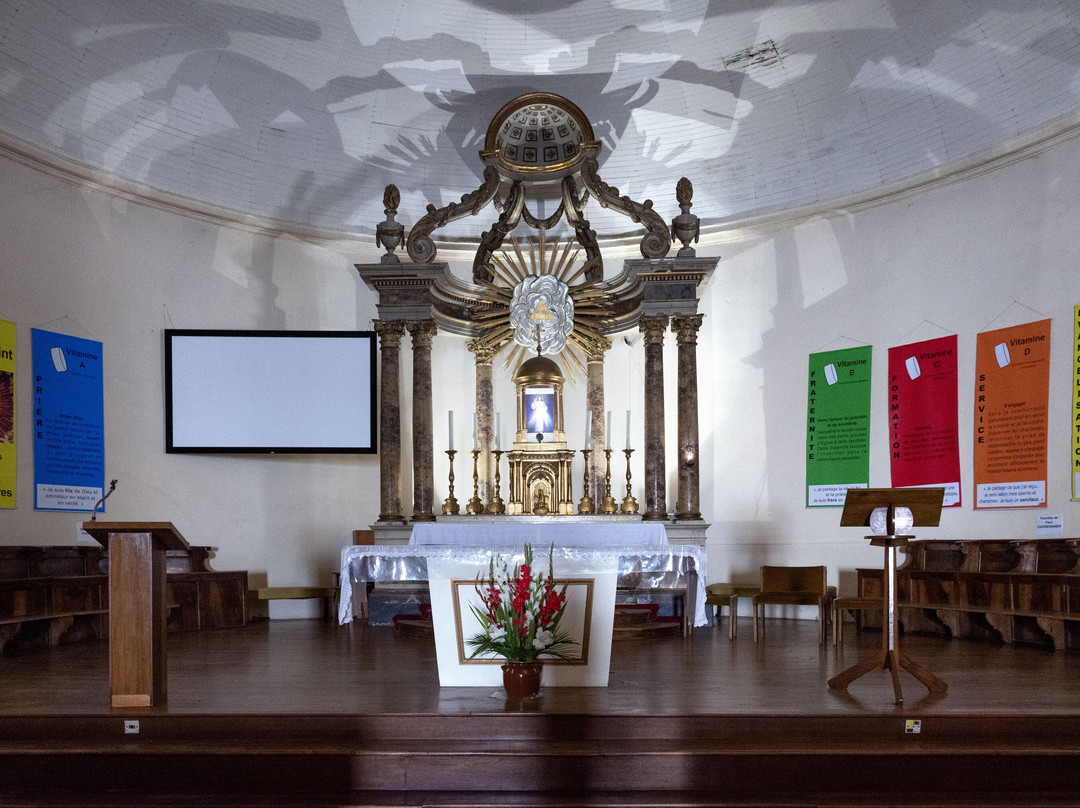 Eglise Saint Jean Baptiste景点图片