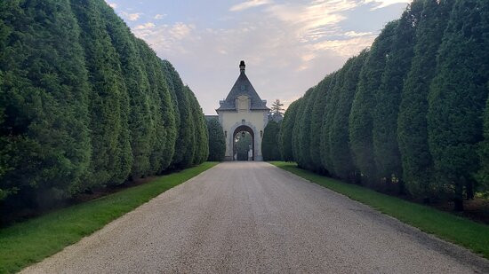 奥赫卡城堡庄园酒店主图