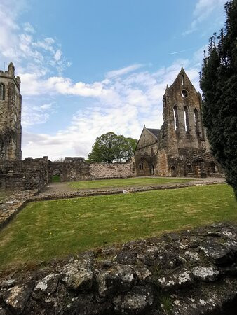 Kilwinning Abbey Tower景点图片