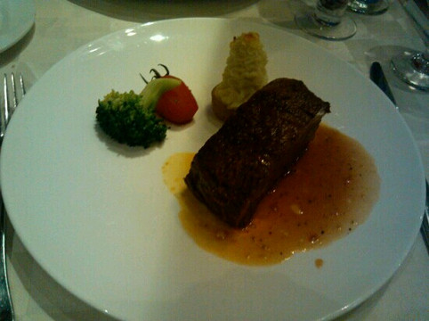 西堤牛排(天钥桥店)主图