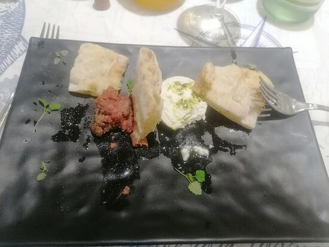 里瓦祖拉旅馆主图