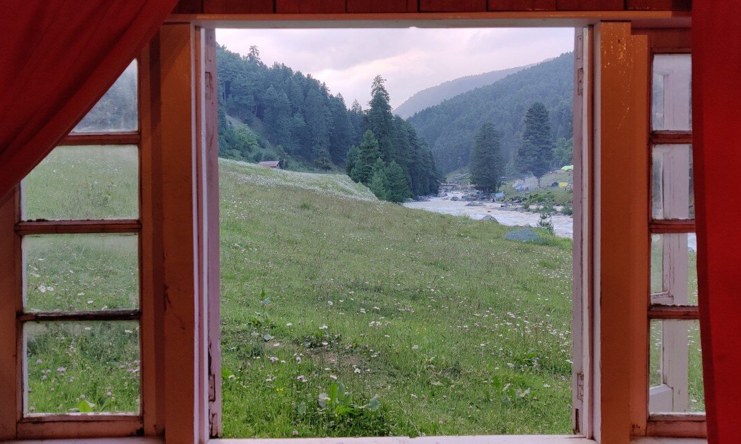 Travellers Inn主图