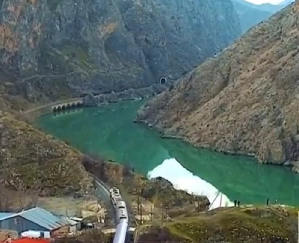 Fırat Demiryolu Koprusu-Elazig必去景点