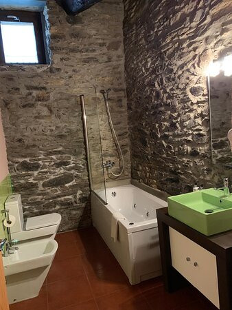 Masia d'en Valenti主图