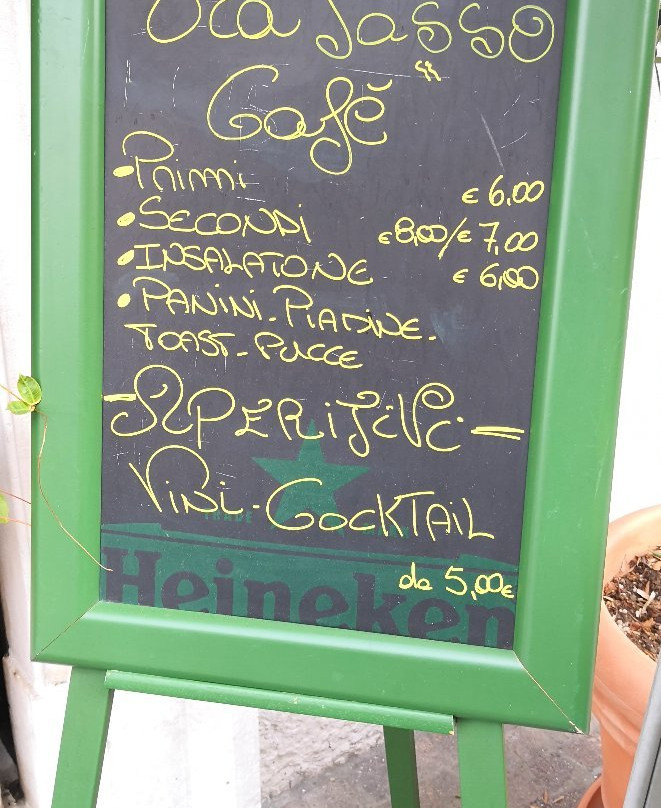 Via Tasso Café