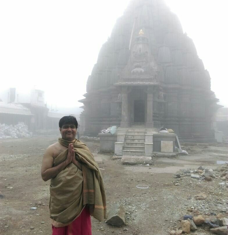 Jain Derasar-居那加德必去景点