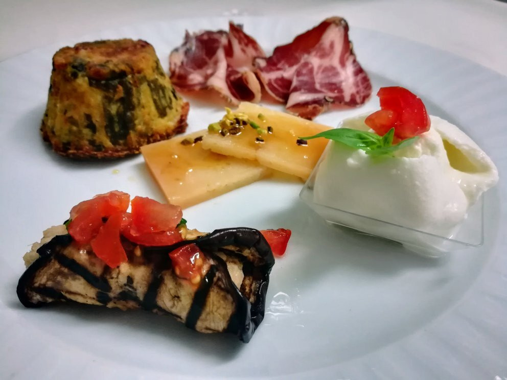Simeri Crichi餐馆和美食-Deliziose Golosità