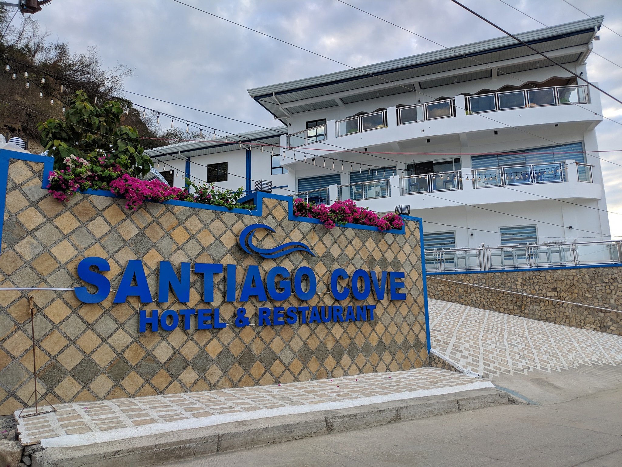 Santiago Cove Hotel and Restaurant-官方