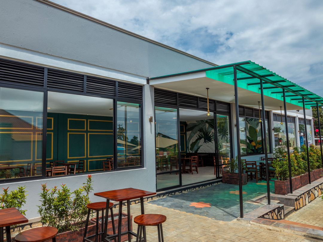 The Fives Brasserie Ug