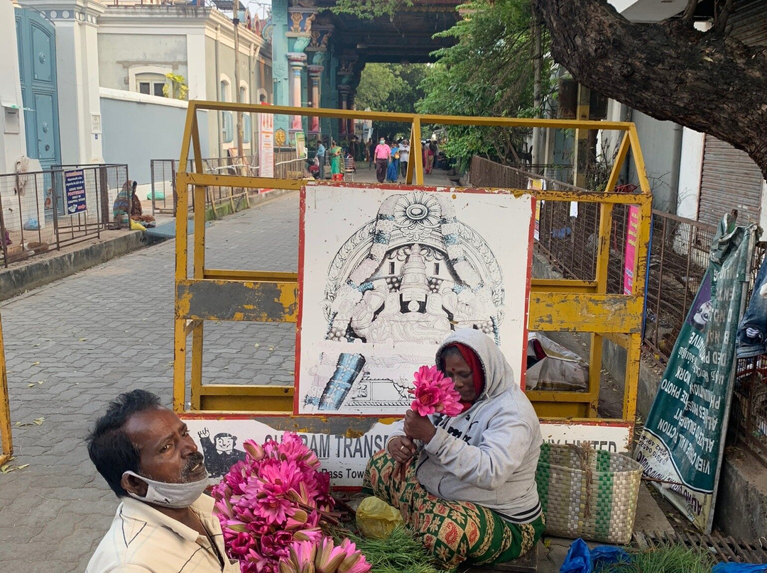 Arulmigu Manakula Vinayagar Temple景点图片