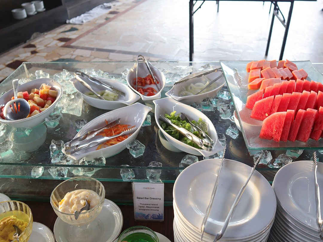 维多利亚大酒店主图