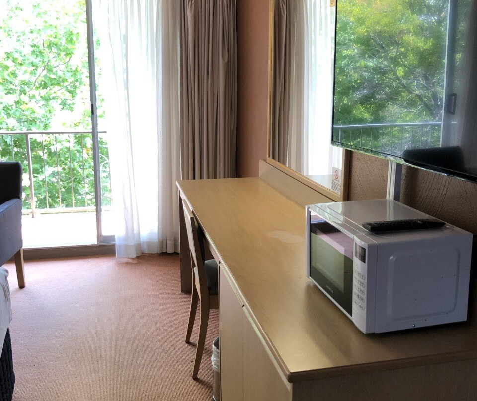 The Statesman Hotel主图