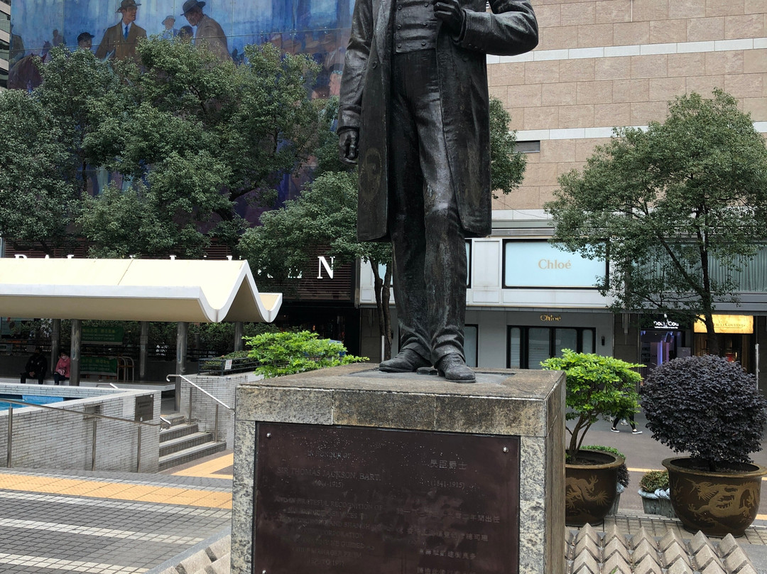 皇后像广场-香港必去景点