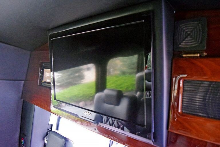 Branson Limousine & Executive Charter, Inc.-Hollister必去景点