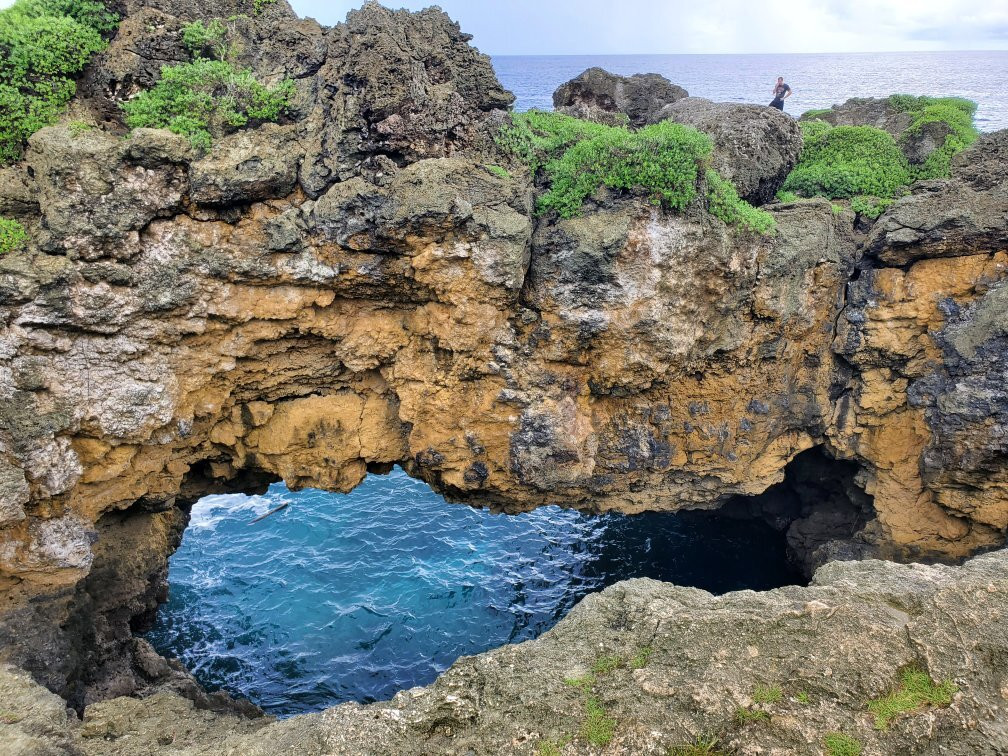 Pagat Cave-关岛必去景点