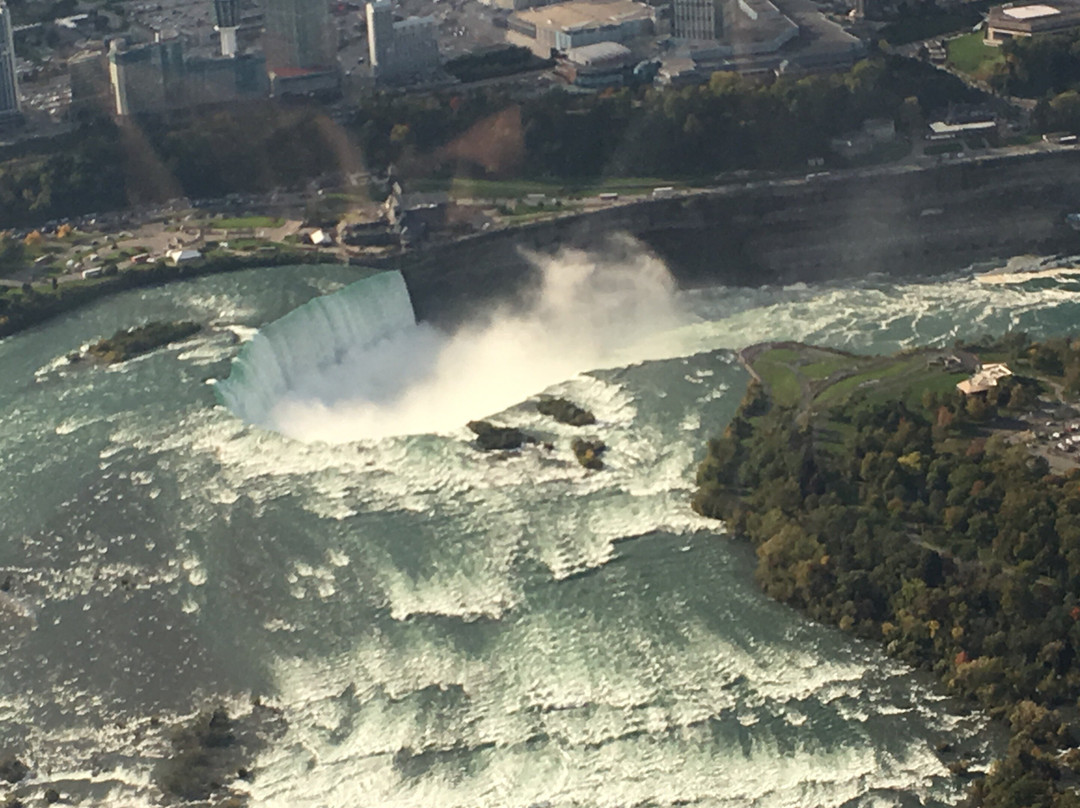 Attractions4us LLC-尼亚加拉大瀑布必去景点