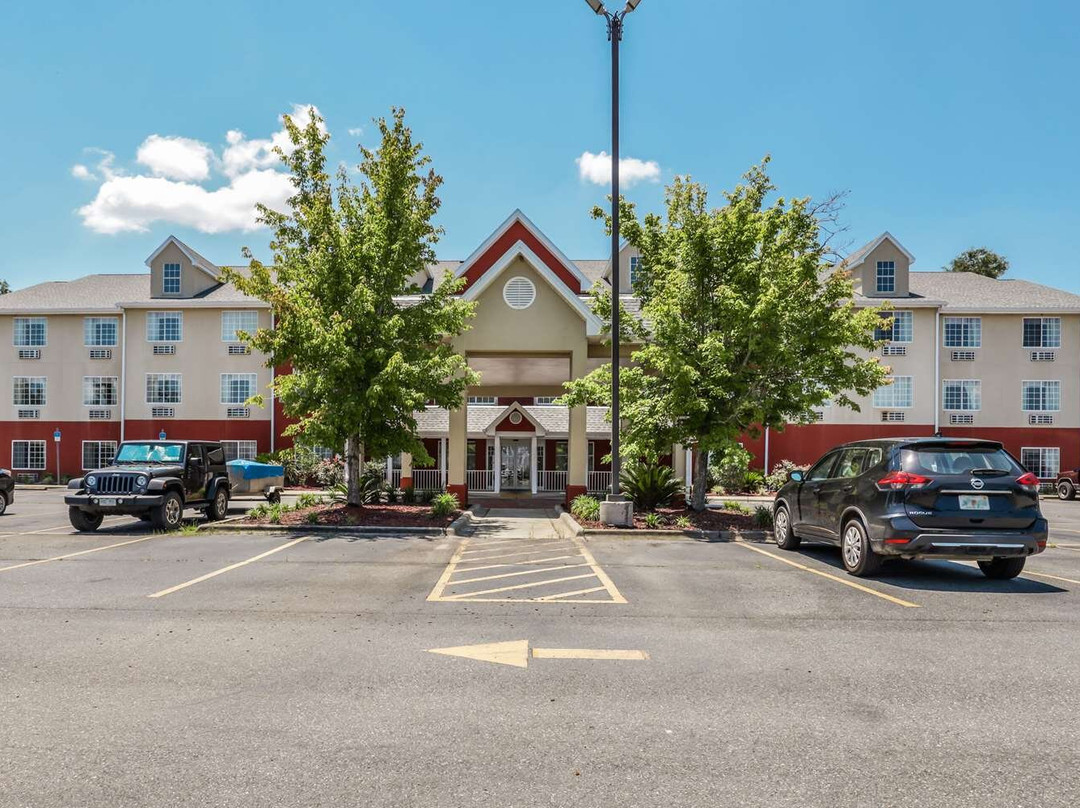 Econo Lodge Inn & Suites - Marianna