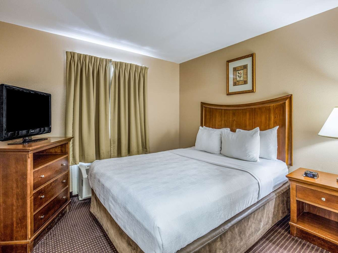 Mainstay Suites主图