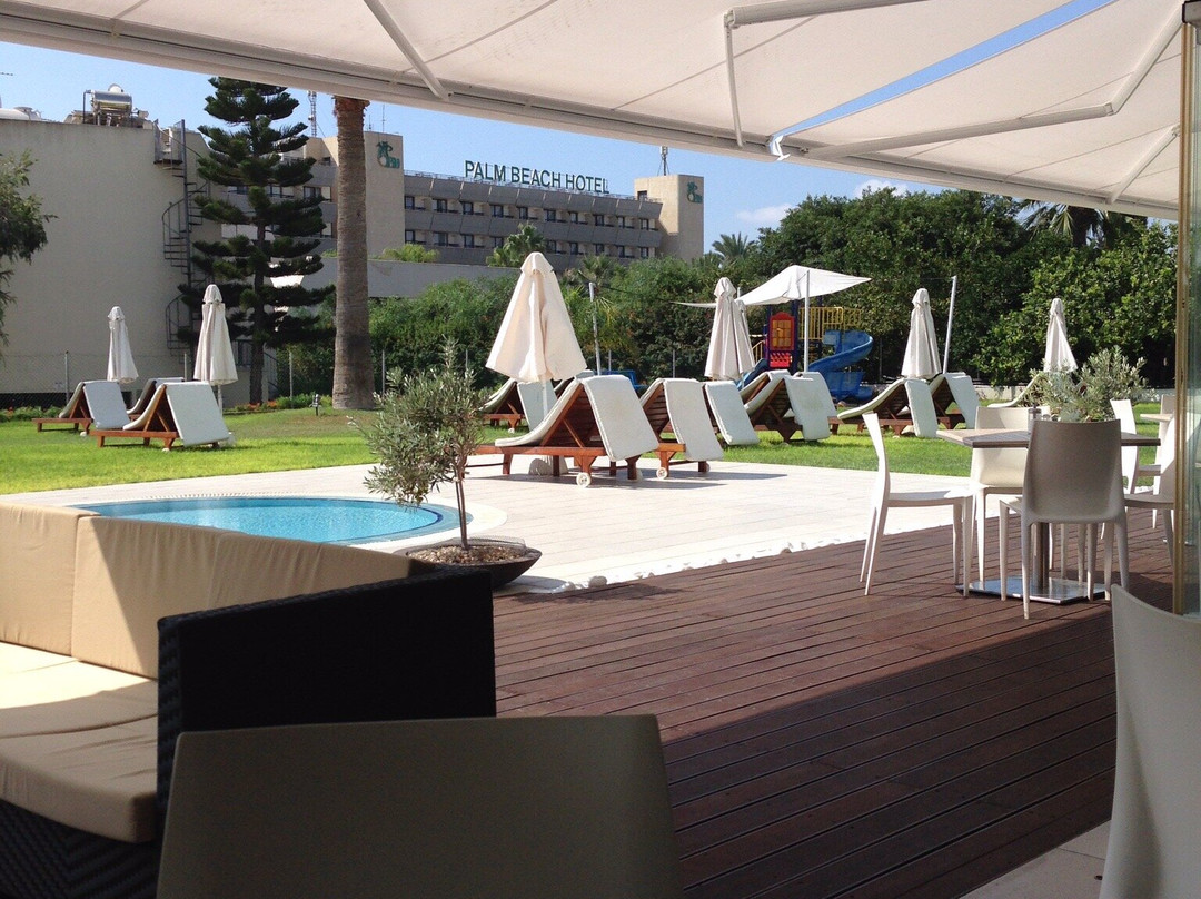 Frixos Suites Hotel Apts主图