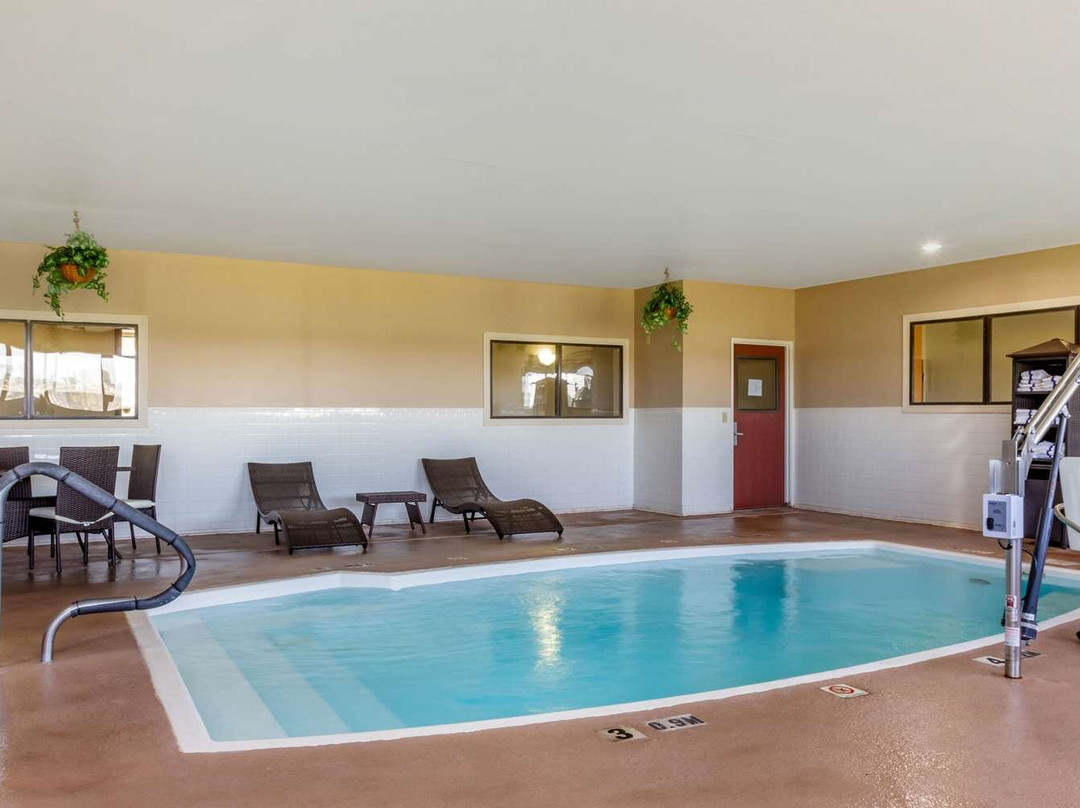 Comfort Suites Plainview主图