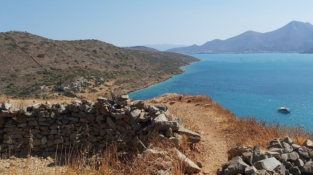 Spinalonga Beach景点图片