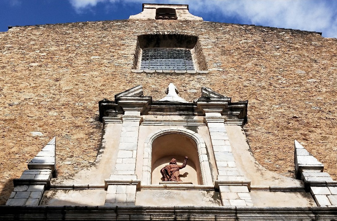 Eglise Saint-Pierre景点图片