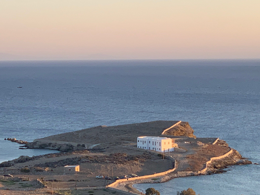 Theasis Luxury Suites主图