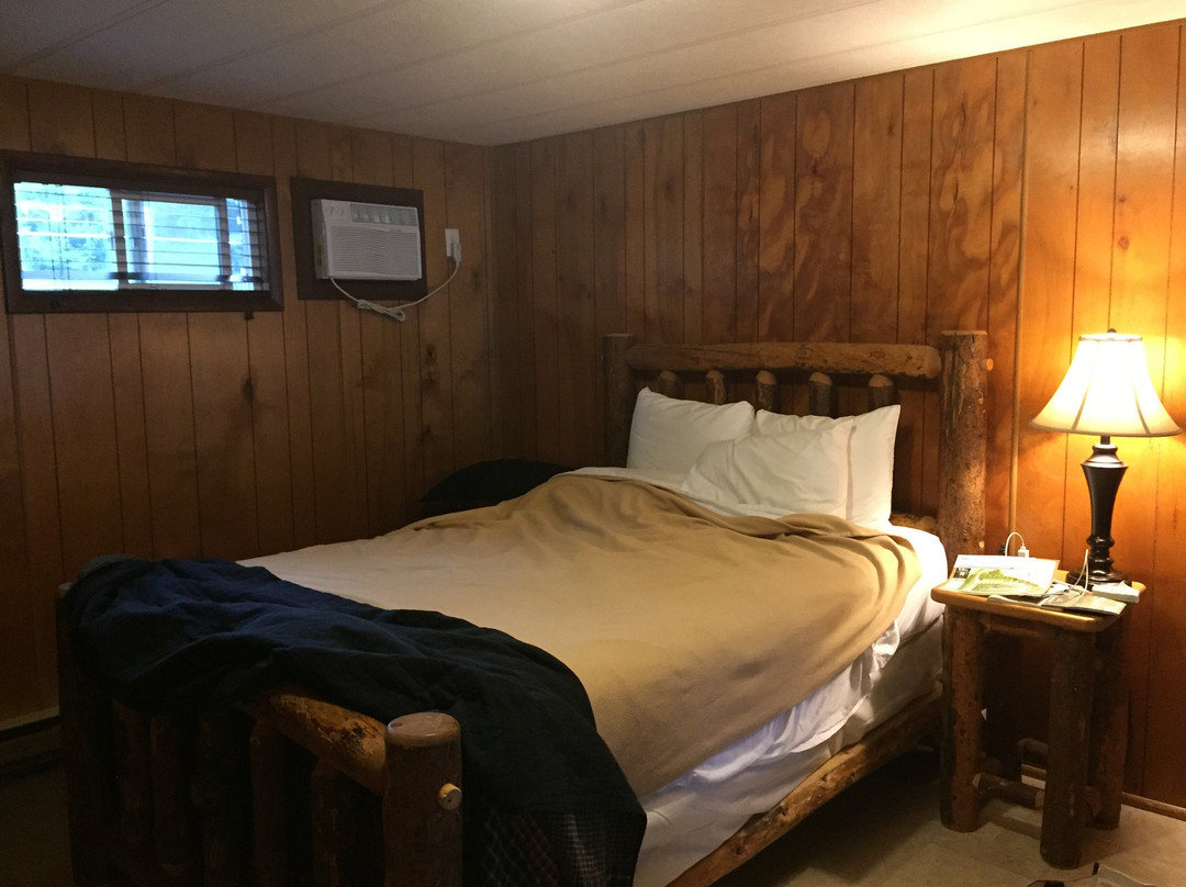 Lone Fir Resort主图