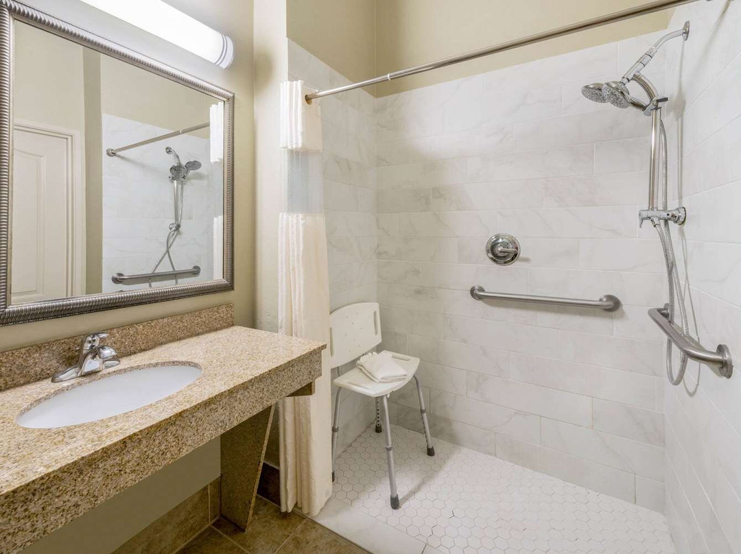 La Quinta Inn & Suites by Wyndham Broussard - Lafayette Area主图