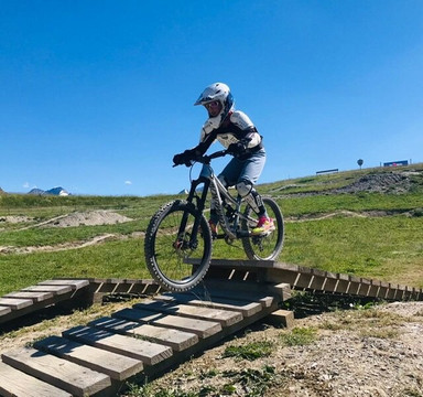 Ride Camps -  British Snowboard & Mountain Bike Instructor-莱德萨阿尔卑斯必去景点