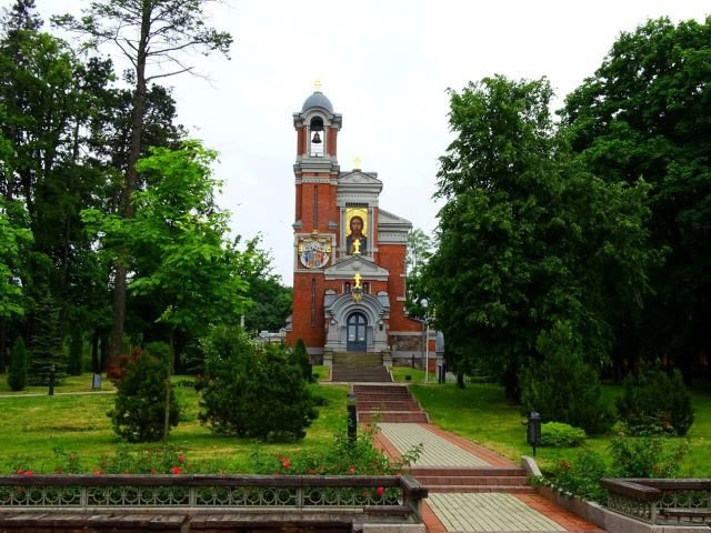 Chapel and Burial Vault Svyatopolk-Mirskikh-米尔必去景点