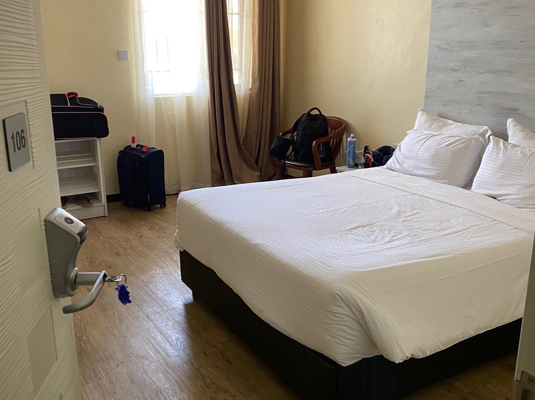 Zebu Lodge and Luxury Hotel主图