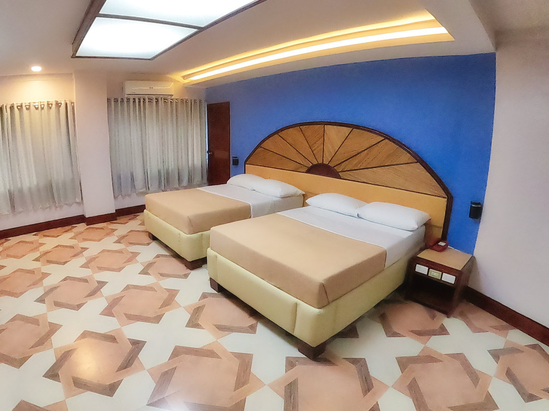 Hotel Valencia主图