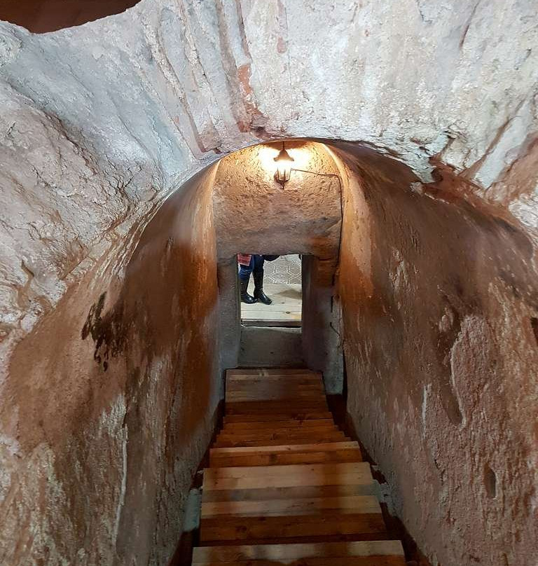 Roman Ruins and Tomb-Hissarya必去景点