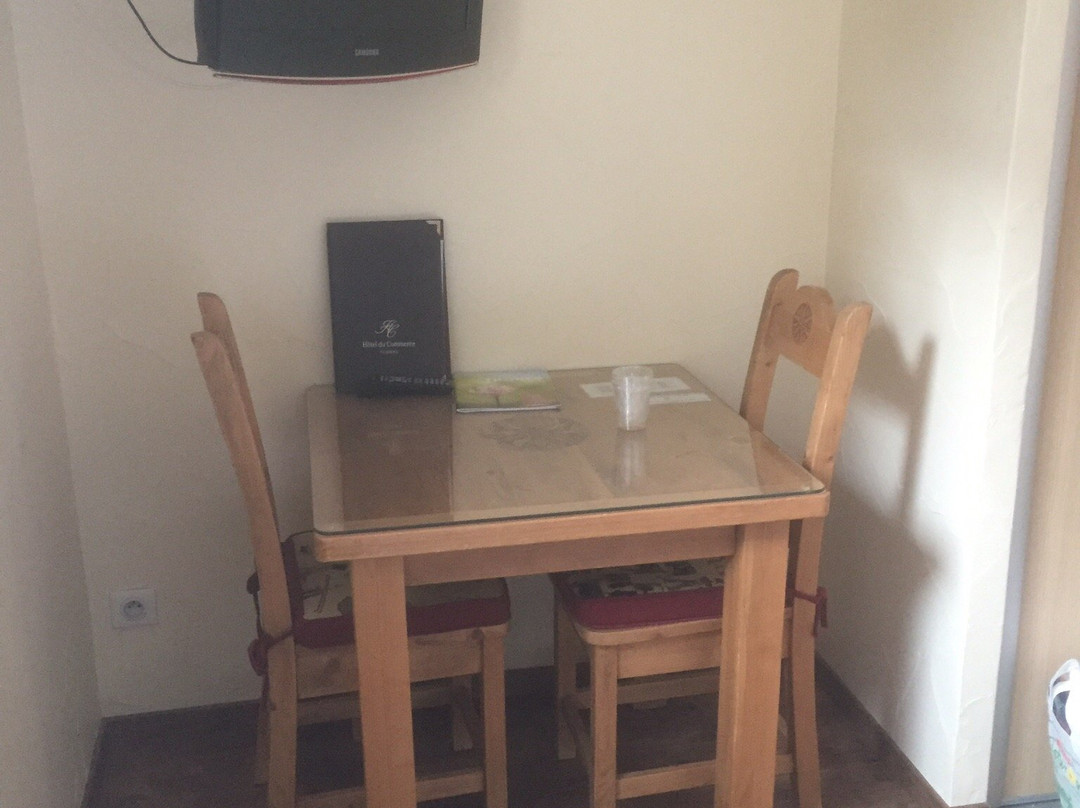 Hotel Du Commerce主图