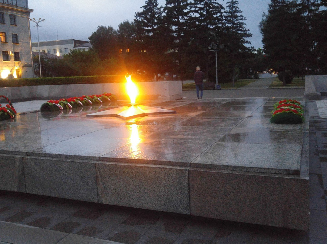 Memorial Eternal Flame-伊尔库茨克必去景点